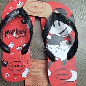Mickey Mouse Havianas kids size 13 NWT